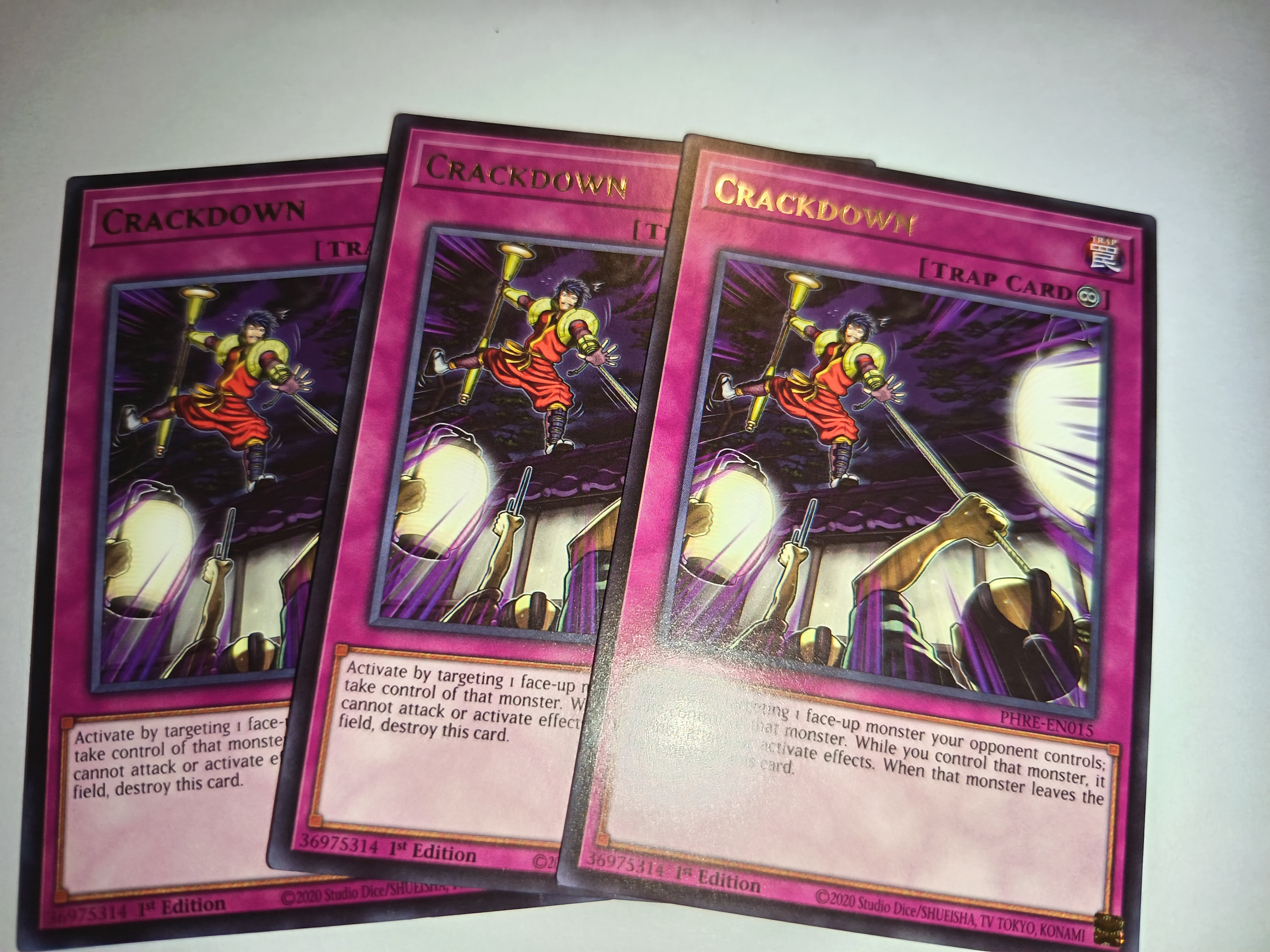 Crackdown Raras Tercia
